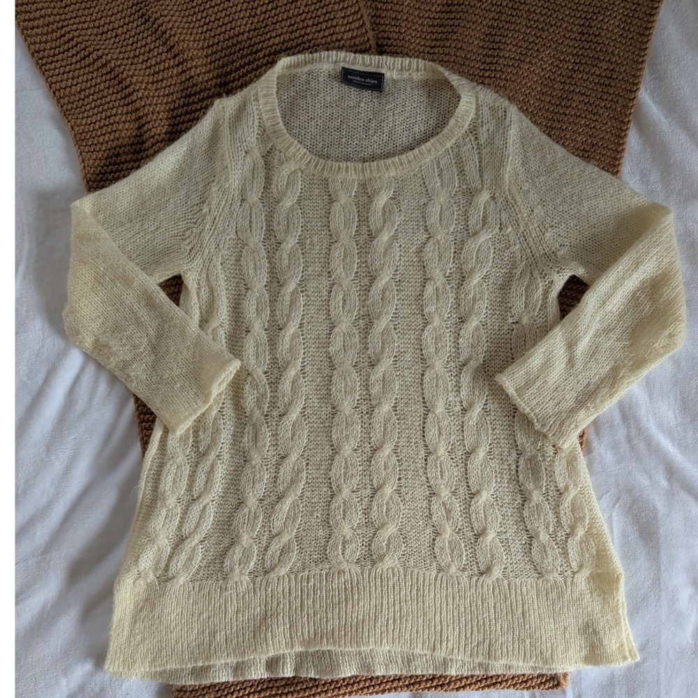 Wooden Ships Sweater Cream Cable Knit Mohair Blend Measures M/L Soft Ethereal